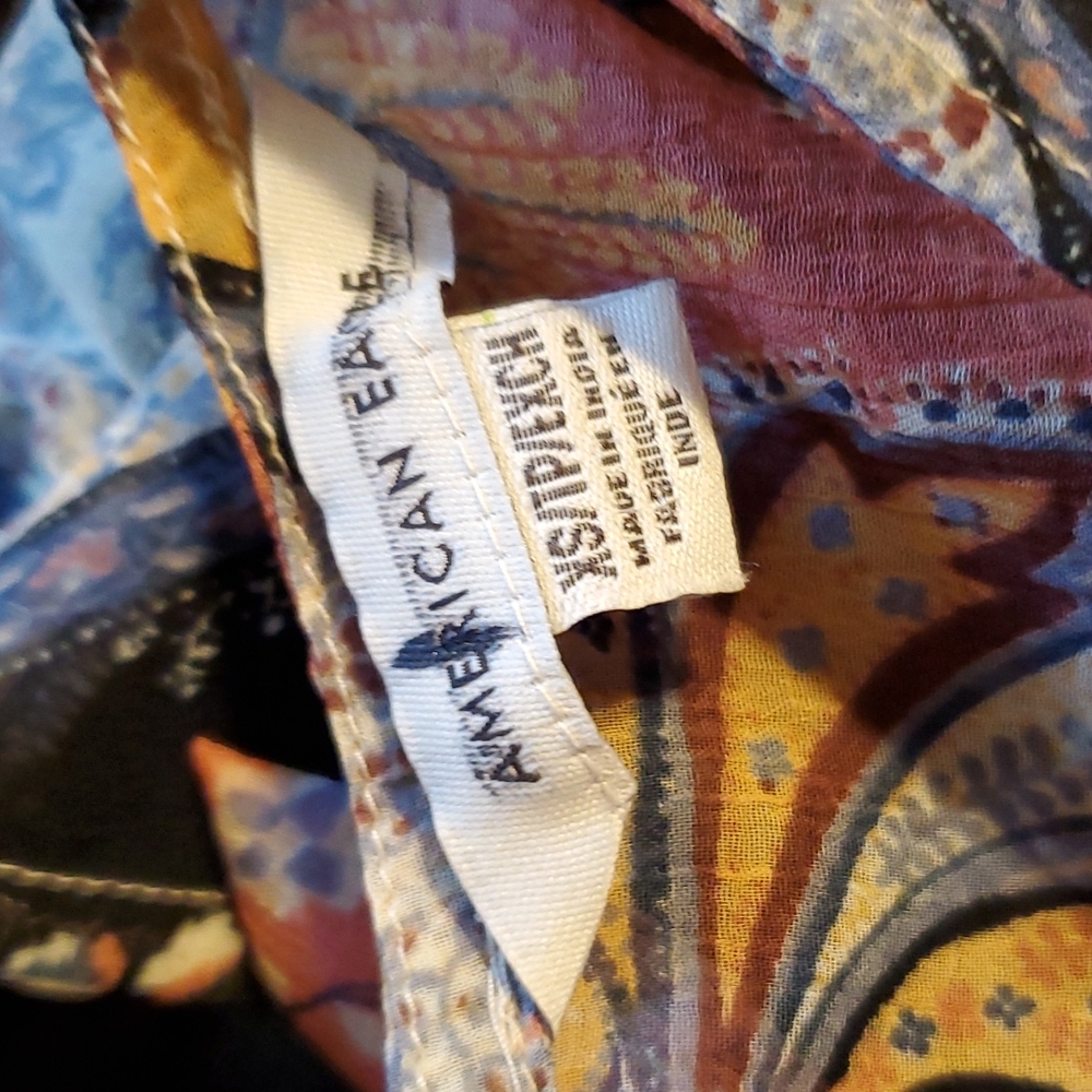American Eagle Top - Picture 7 of 8